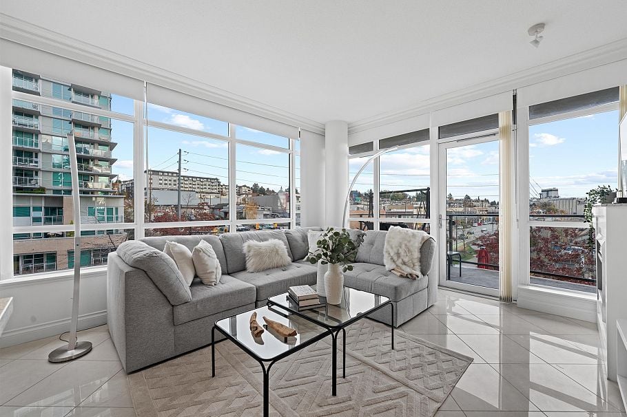 502 172 Victory Ship Way North Vancouver, BC - 8