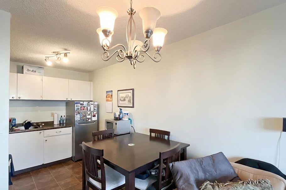 708 145 St. Georges Avenue North Vancouver, BC - 16