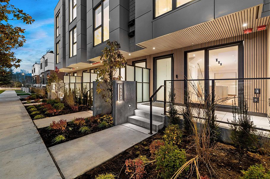 4490 Ash Street Vancouver, BC - 1