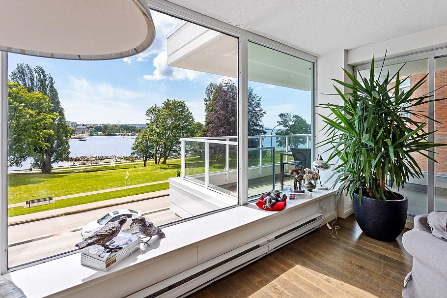 3B 1403 Beach Avenue Vancouver, BC - 2