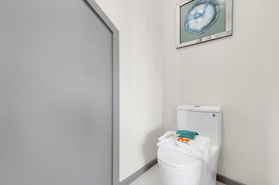 1 3547 E Georgia Street Vancouver, BC - 13