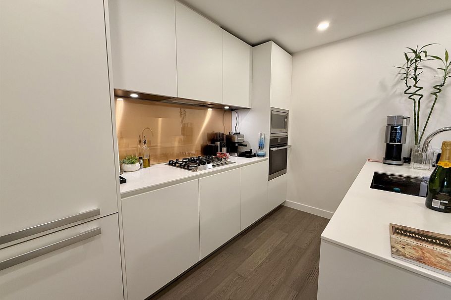 3605 1480 Howe Street Vancouver, BC - 10