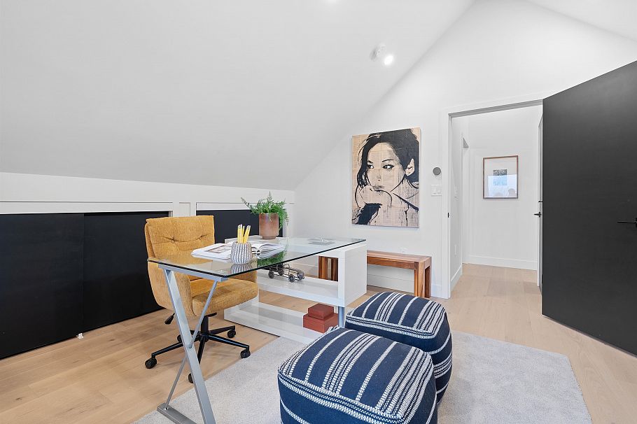 919 E 10th Avenue Vancouver, BC - 22