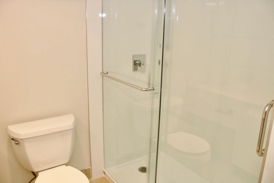 402 1230 Comox Street Vancouver, BC - 8