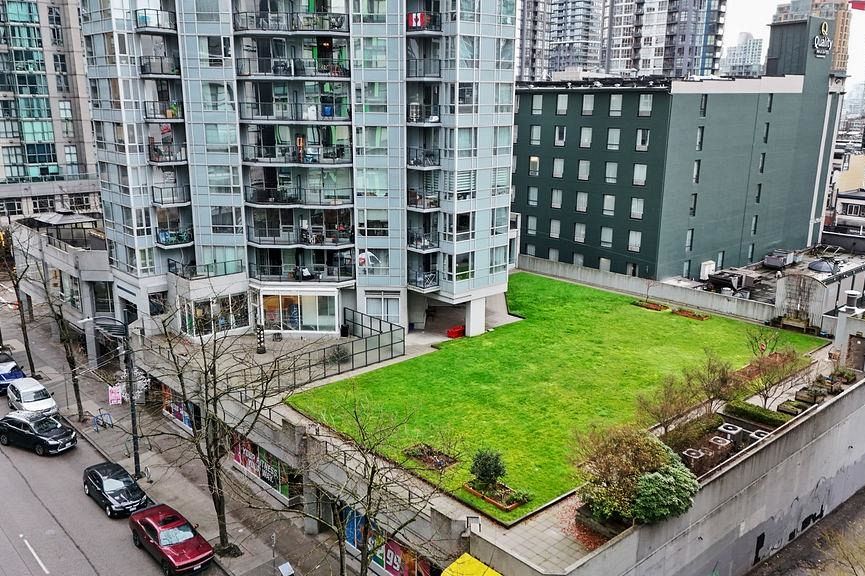 603 1212 Howe Street Vancouver, BC - 27