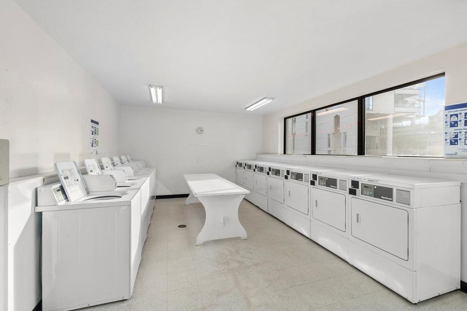 808 1330 Harwood Street Vancouver, BC - 23