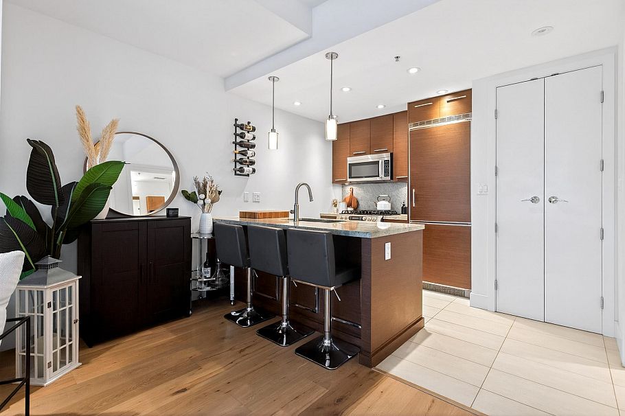 2538 Maple Street Vancouver, BC - 12