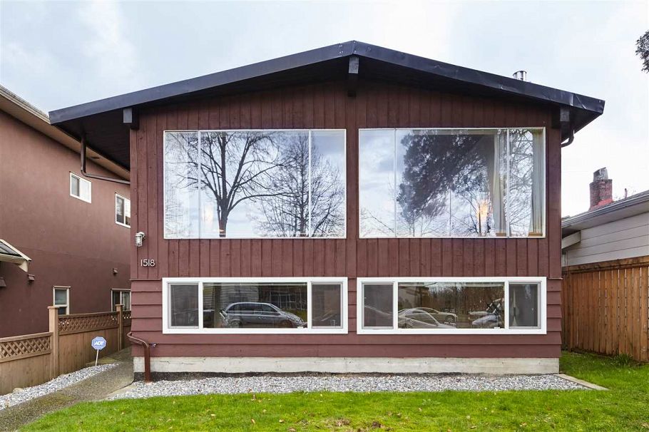 1518 E 37th Avenue Vancouver, BC - 1