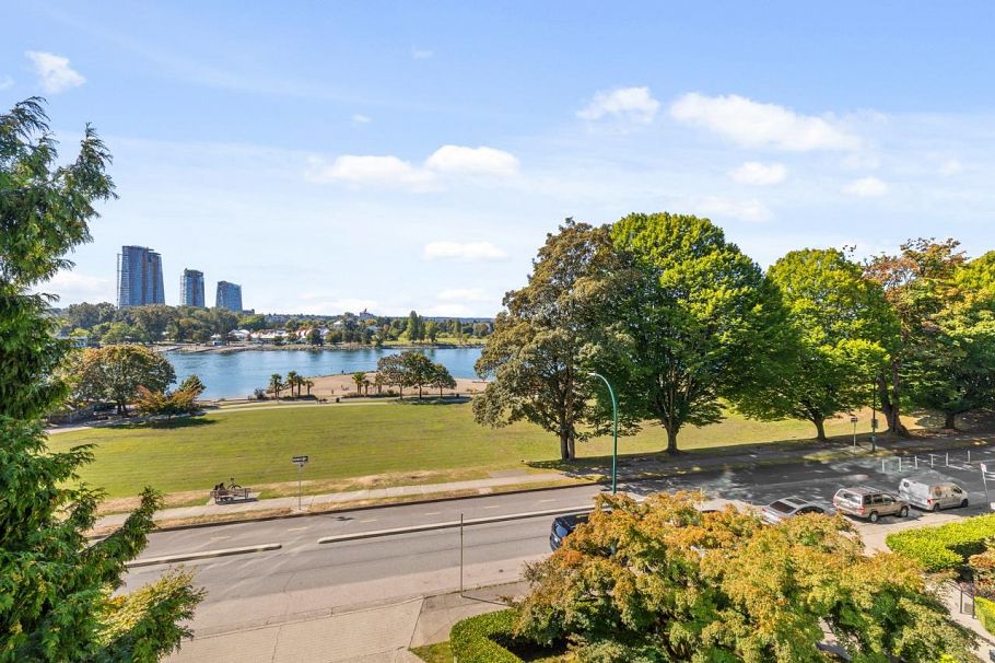 404 1233 Beach Avenue Vancouver, BC - 25