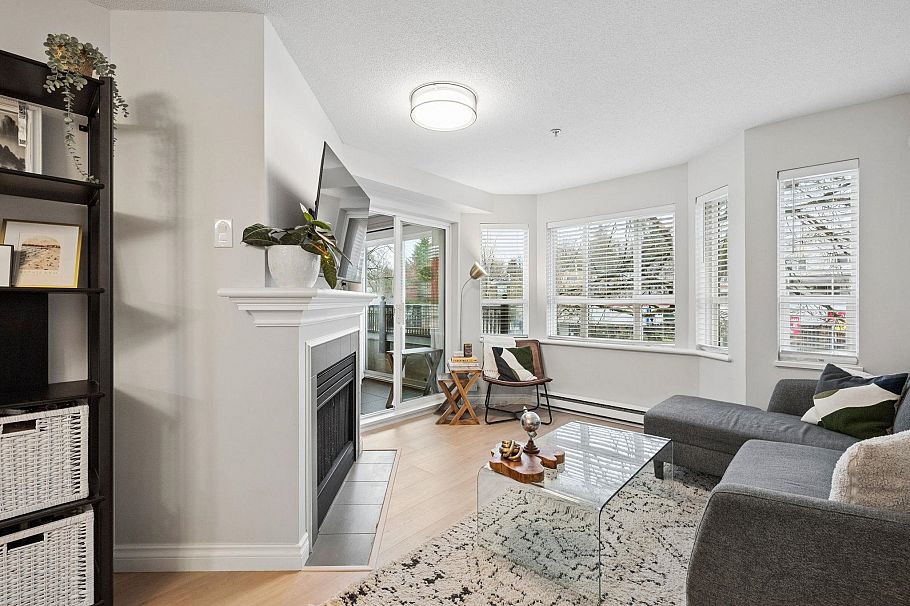 249 2565 W Broadway Vancouver, BC - 5