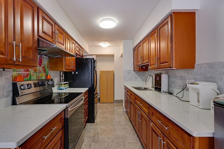 76 3437 E 49th Avenue Vancouver, BC - 7