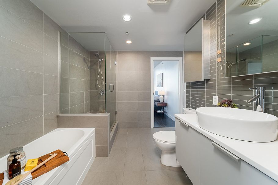 1201 108 W Cordova Street Vancouver, BC - 17