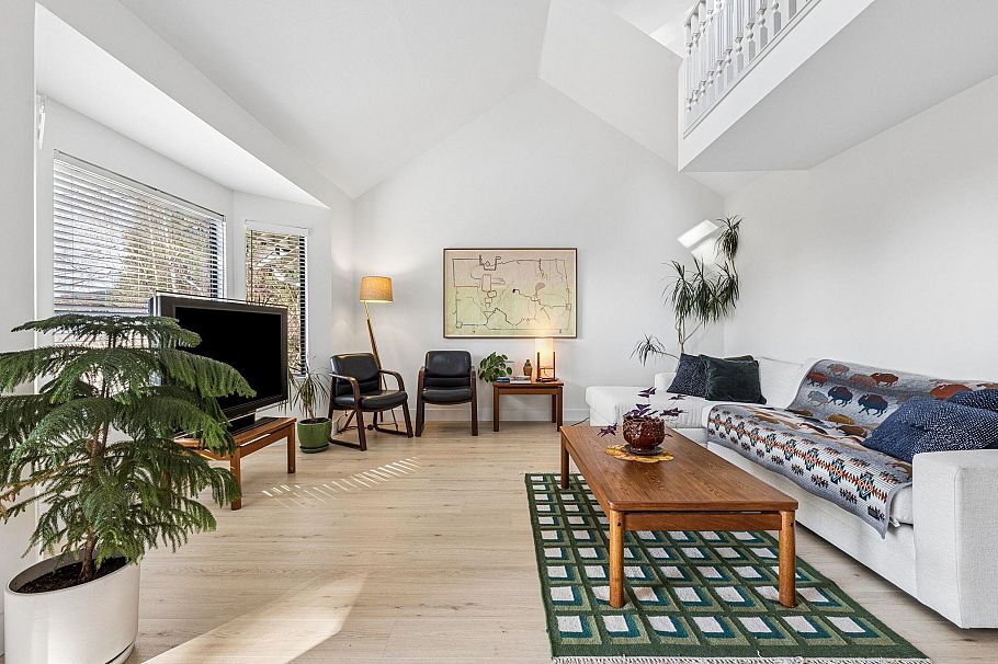 5709 Owl Court North Vancouver, BC - 7