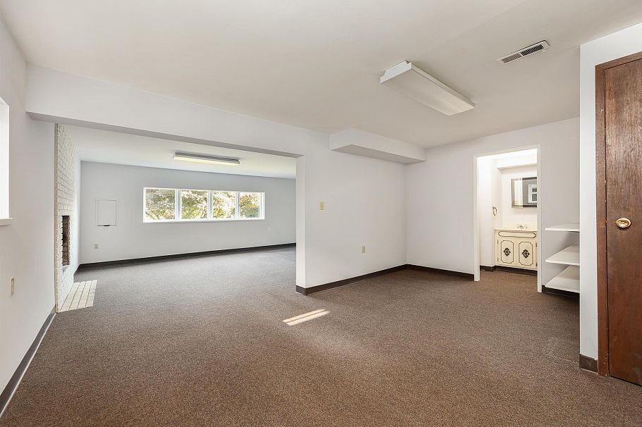 1063 Whitchurch Street North Vancouver, BC - 20