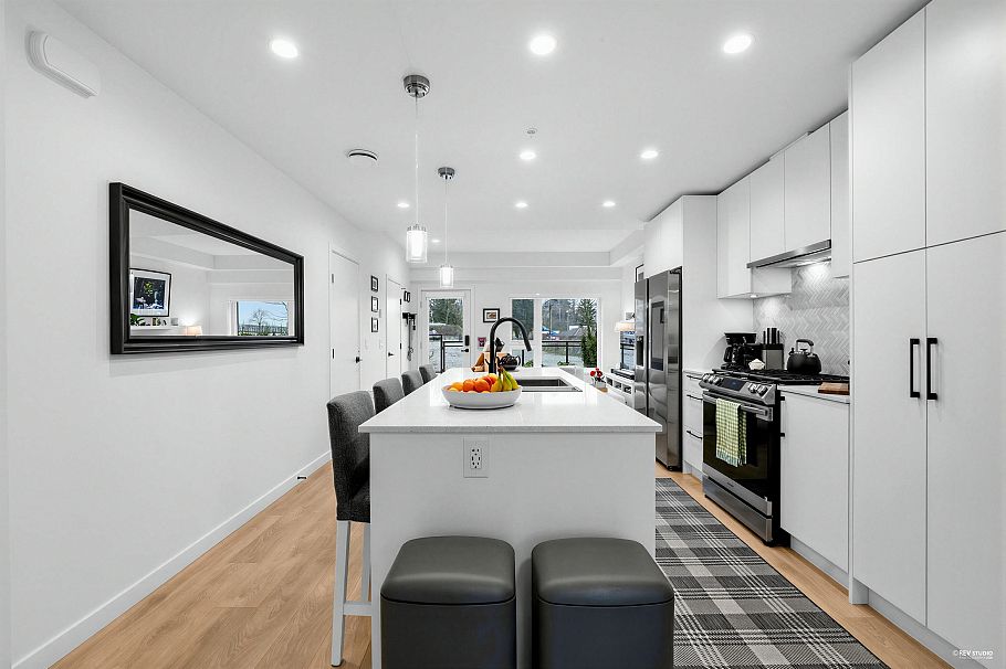 162 565 E 2nd Street North Vancouver, BC - 9