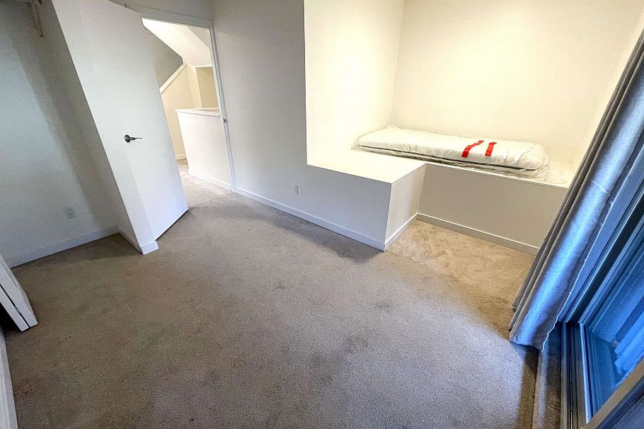 8132 Laval Place Vancouver, BC - 19