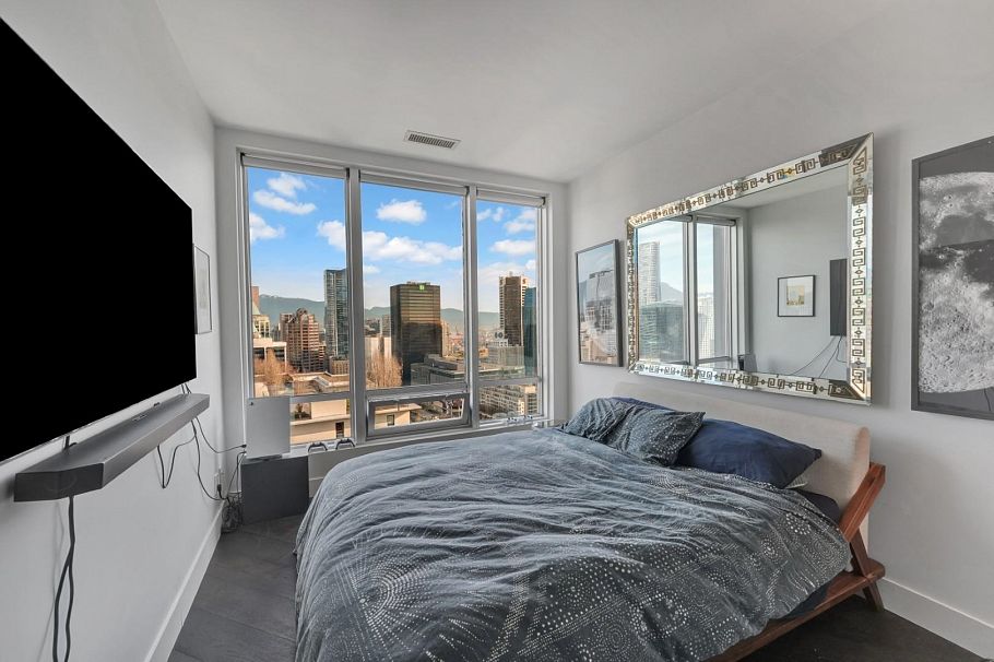 2106 989 Nelson Street Vancouver, BC - 31