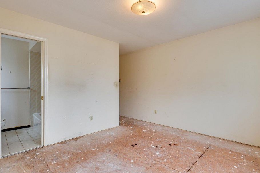 311 E 38th Avenue Vancouver, BC - 14