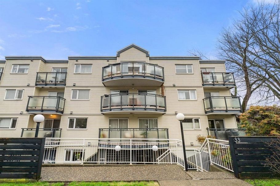 305 33 N Templeton Drive Vancouver, BC - 18