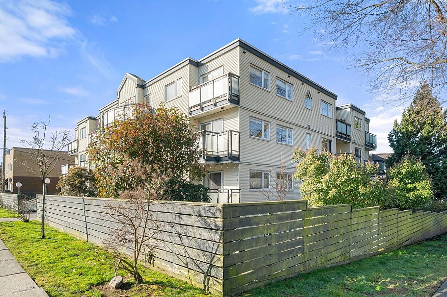 305 33 N Templeton Drive Vancouver, BC - 19