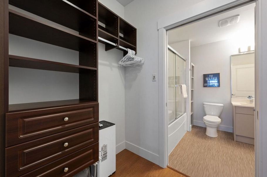 403 857 W 15th Street North Vancouver, BC - 13