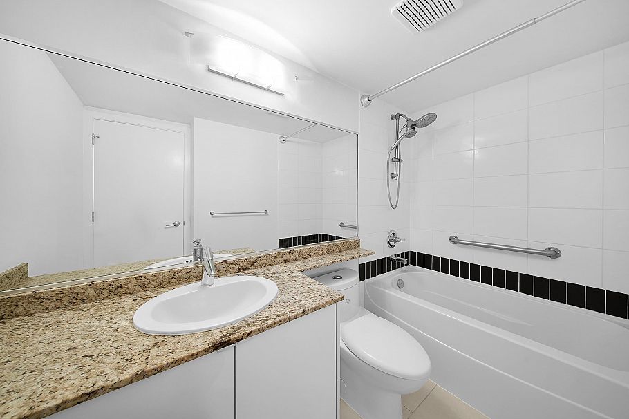 802 58 Keefer Place Vancouver, BC - 15