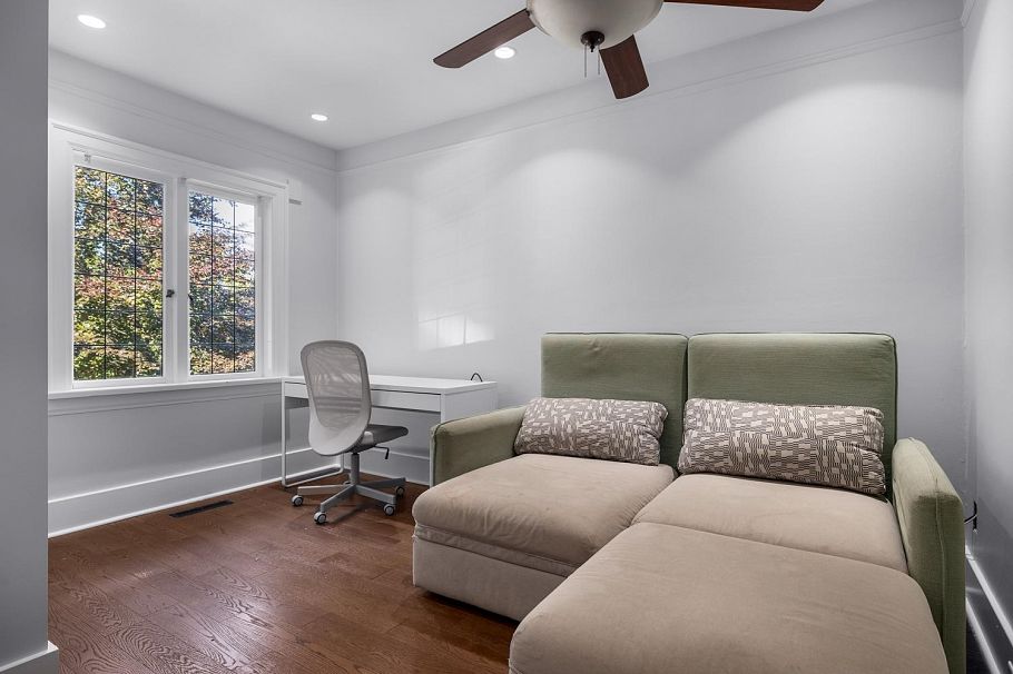 3432 W 13th Avenue Vancouver, BC - 22