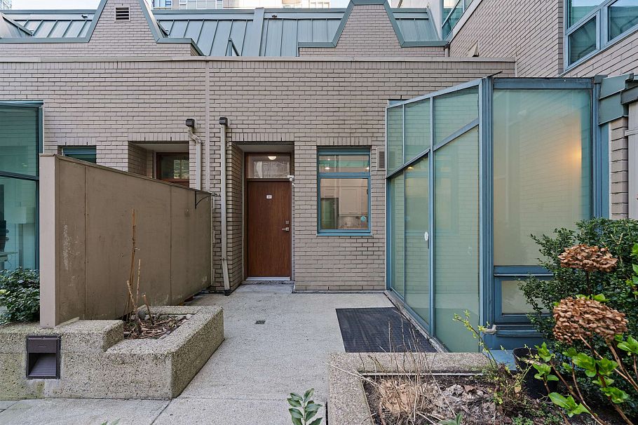 203 1238 Melville Street Vancouver, BC - 34