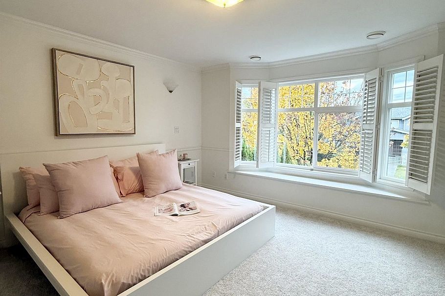 2818 W 19th Avenue Vancouver, BC - 23