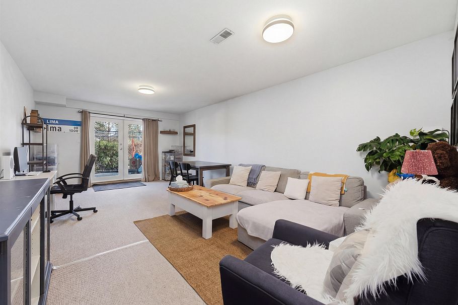 1911 Deep Cove Road North Vancouver, BC - 26