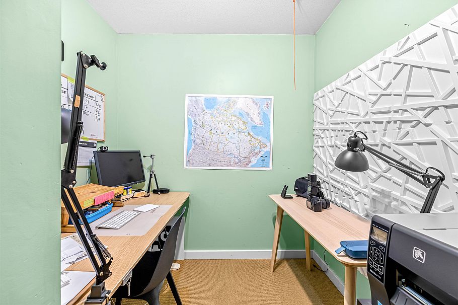 5709 Owl Court North Vancouver, BC - 21