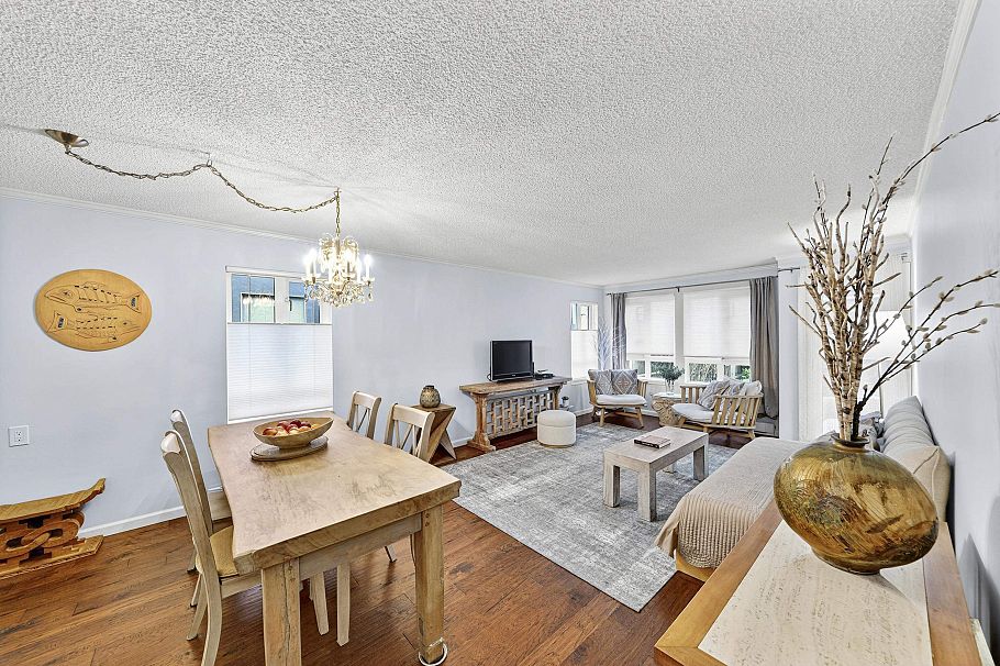 104 1551 W 11th Avenue Vancouver, BC - 5