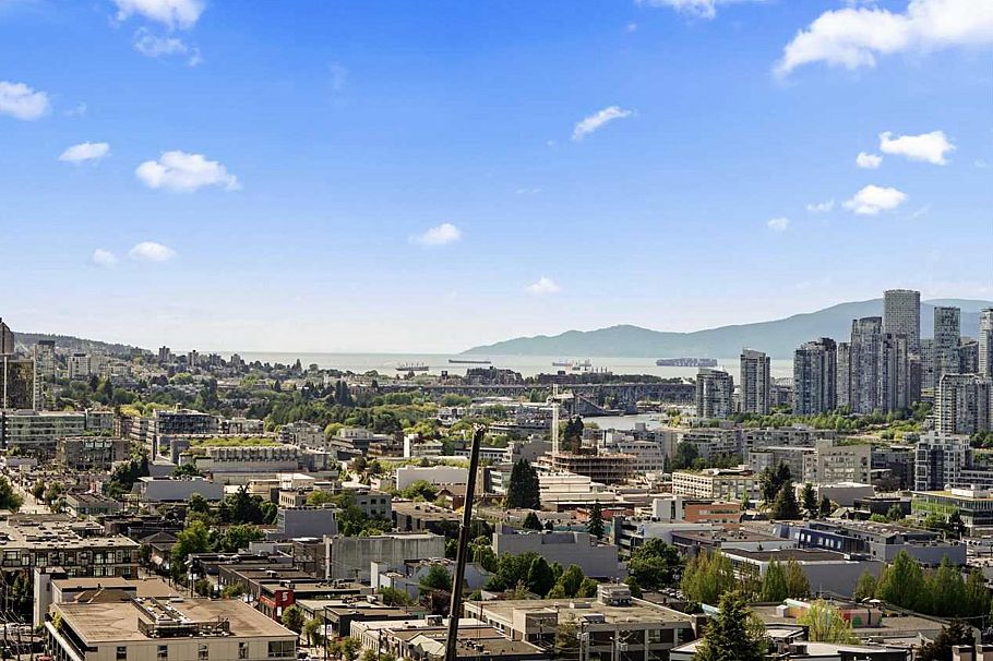 1911 285 E 10th Avenue Vancouver, BC - 5