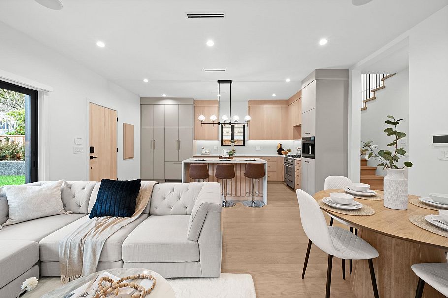 1 2247 Parker Street Vancouver, BC - 16