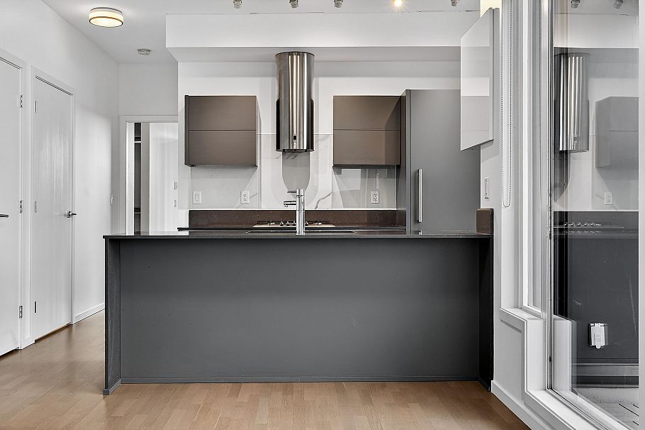 512 133 E 8th Avenue Vancouver, BC - 23