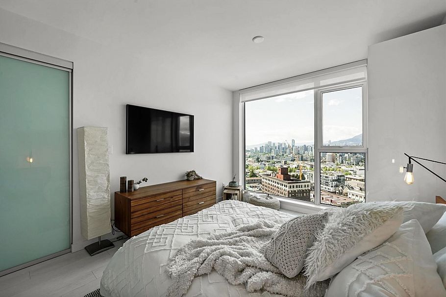 1911 285 E 10th Avenue Vancouver, BC - 16