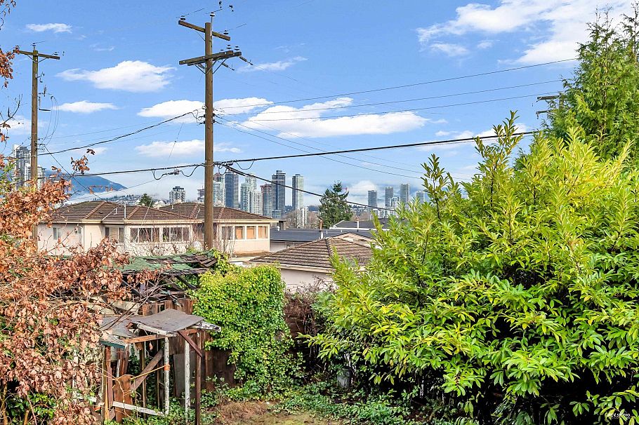 3550 Boundary Road Burnaby, BC - 10