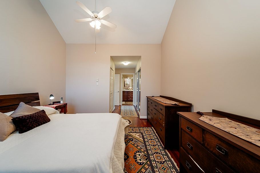 PH3 865 W 15 Avenue Vancouver, BC - 21