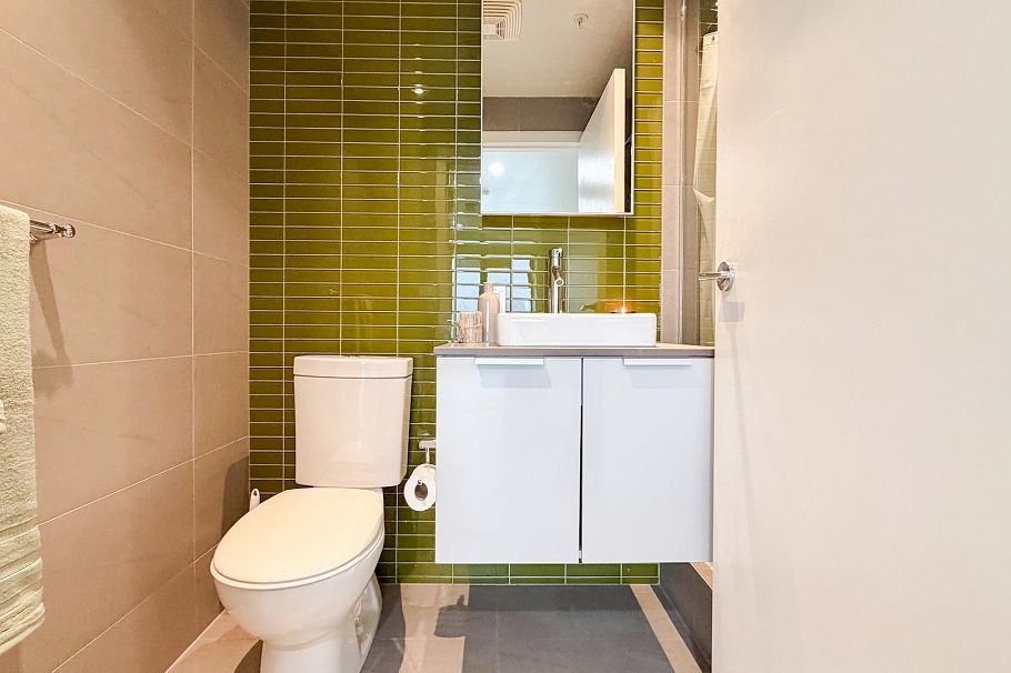 PH4 108 Cordova Street Vancouver, BC - 18