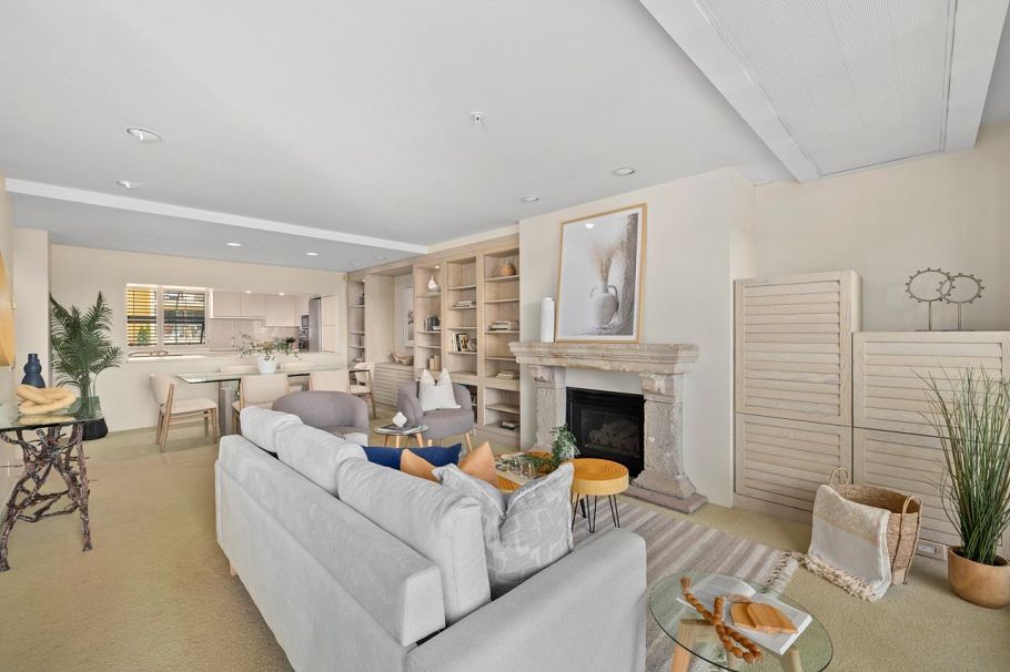 404 1233 Beach Avenue Vancouver, BC - 5