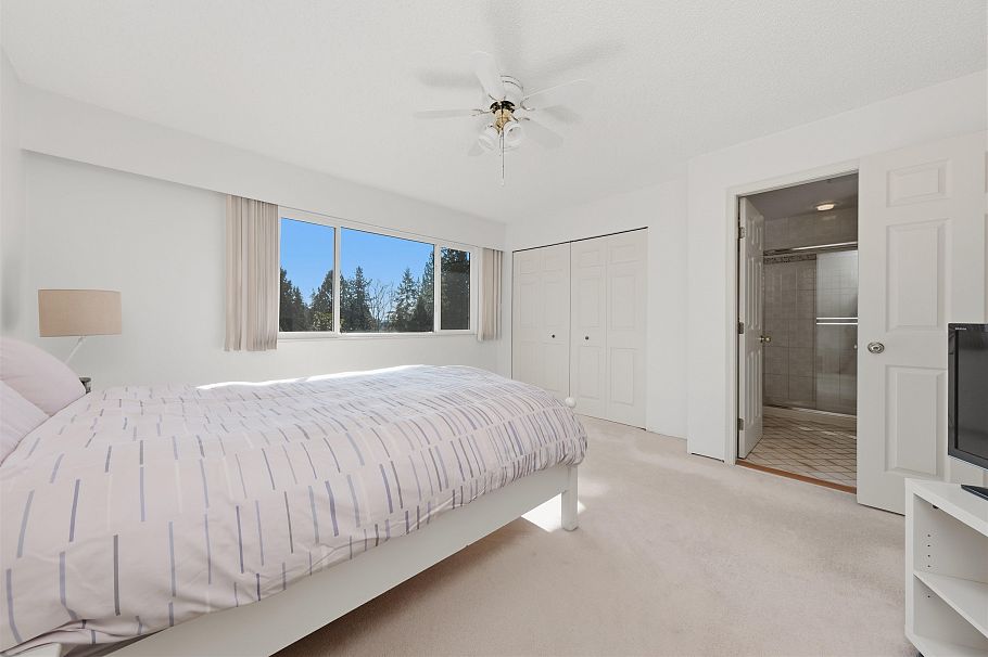 2716 Byron Road North Vancouver, BC - 21