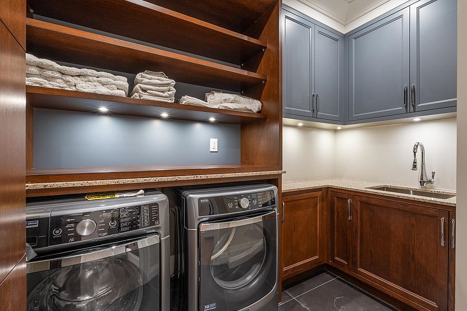 3708 W 35th Avenue Vancouver, BC - 33