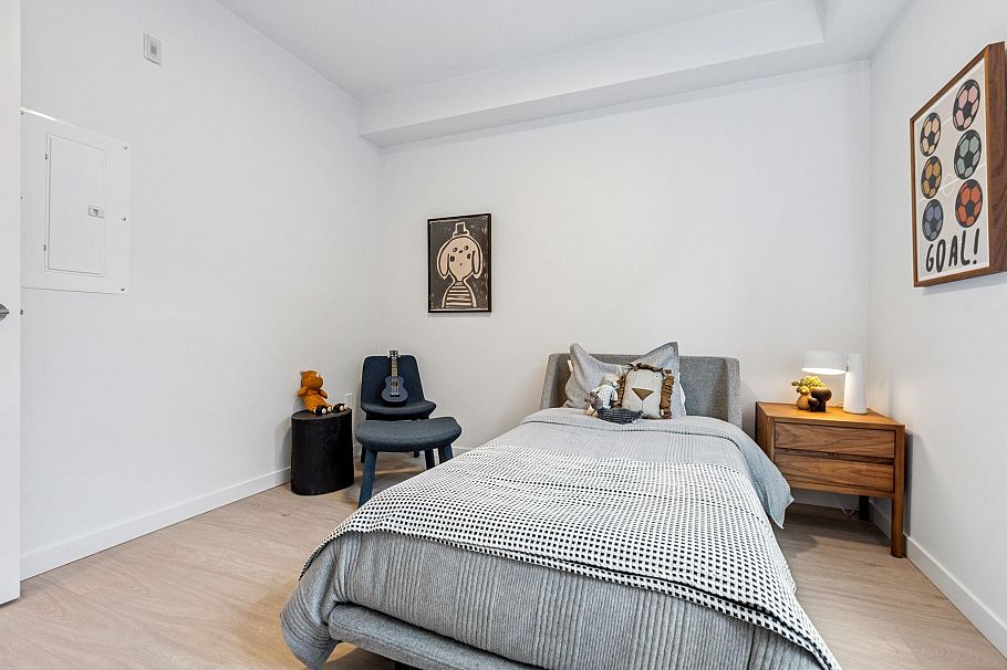 109 948 Lytton Street North Vancouver, BC - 13