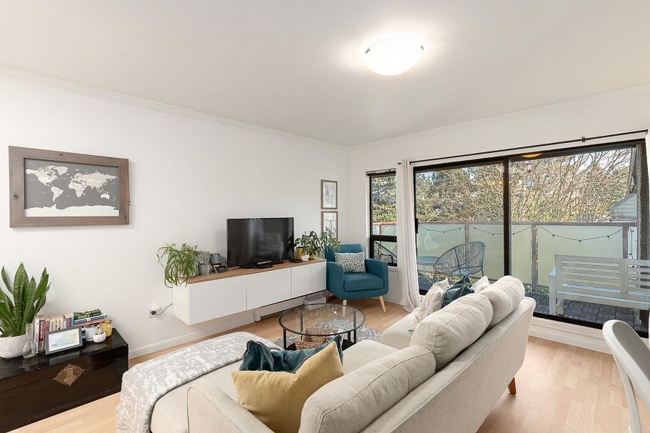 309 2150 Brunswick Street Vancouver, BC - 3