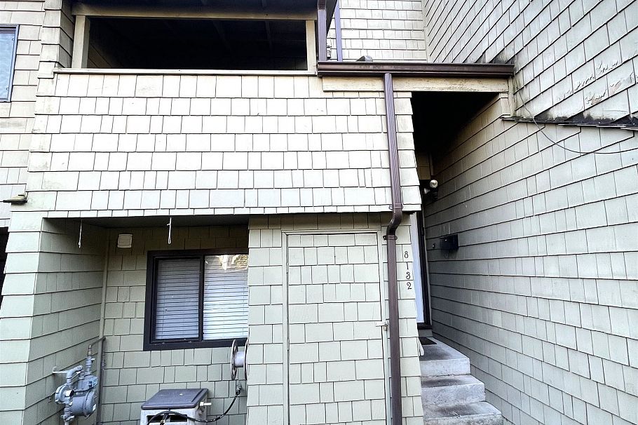 8132 Laval Place Vancouver, BC - 10