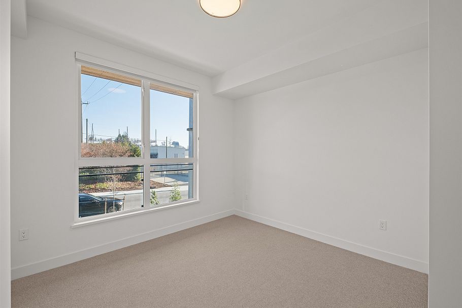 103 333 St. Davids Avenue North Vancouver, BC - 15