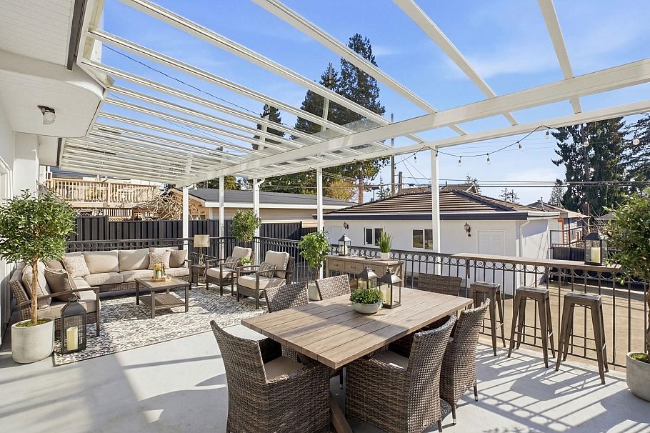 213 W 28th Street North Vancouver, BC - 11