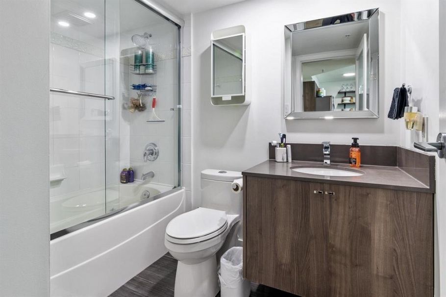 1202 2763 Chandlery Place Vancouver, BC - 9