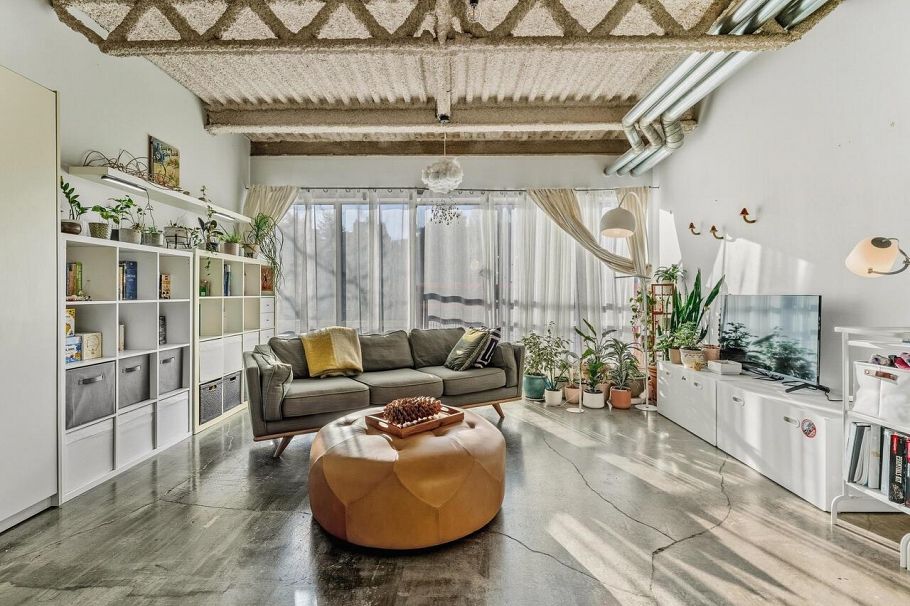 327 350 E 2nd Avenue Vancouver, BC - 5