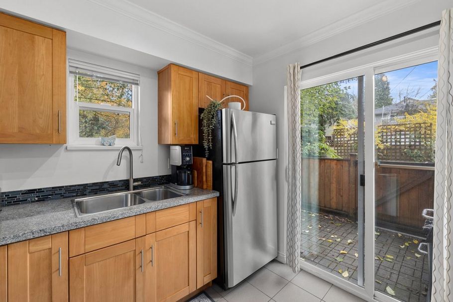 3066 Smith Avenue Burnaby, BC - 9